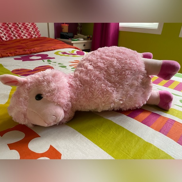 Llama Plushie - Picture 4 of 4